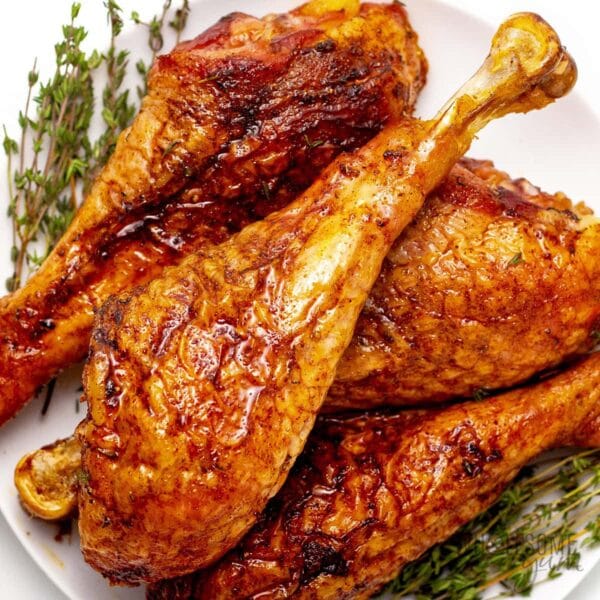 A bowl of turkey drums